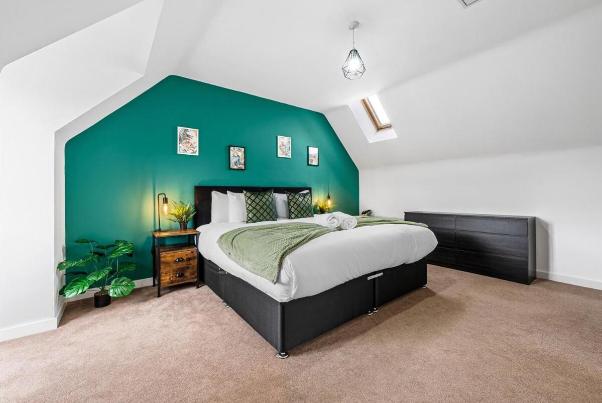 Woodscape - Spacious 4 Bed Work Accommodation, Contractors & Professionals, Driveway Parking, Fast Wifi, Close To Centre Apartment Birmingham